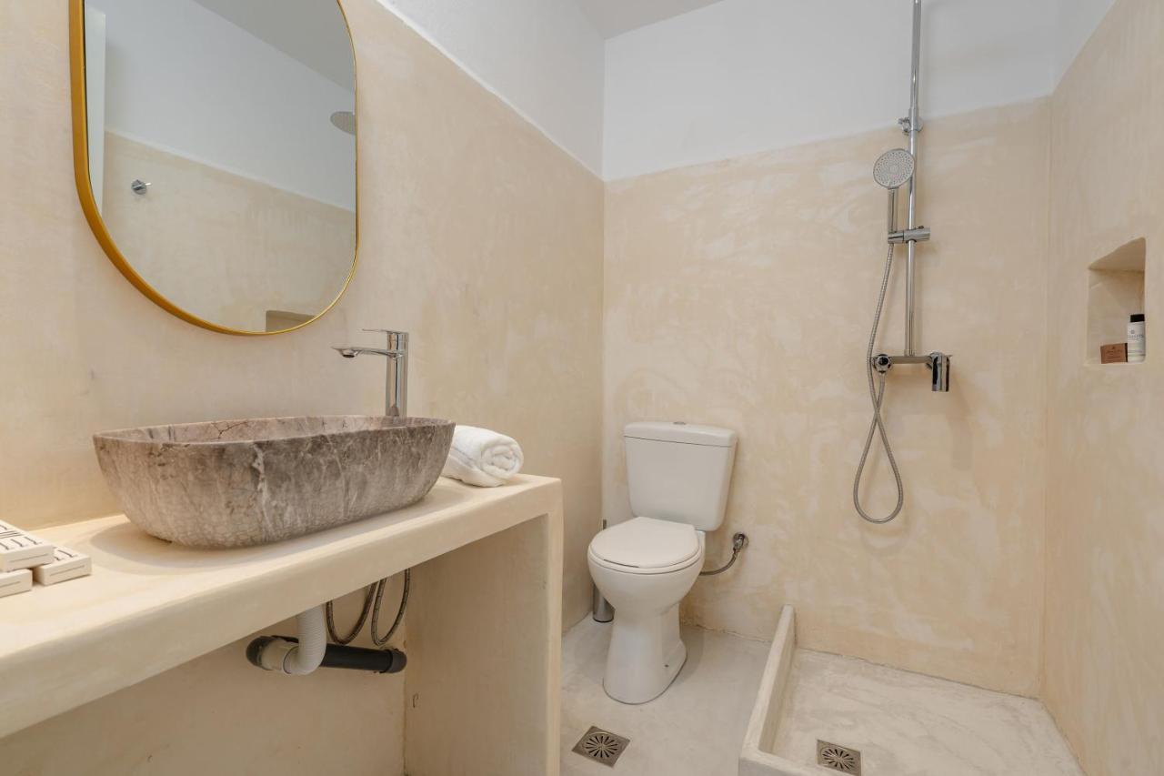 Celestial Seaview Apartments- Apollon Naxos City Exterior photo